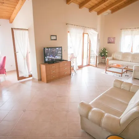 Holiday home Family Friendly House With A Swimming Pool Buici, - 19720 *